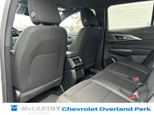 New 2026 Chevrolet Equinox EV LT image 18