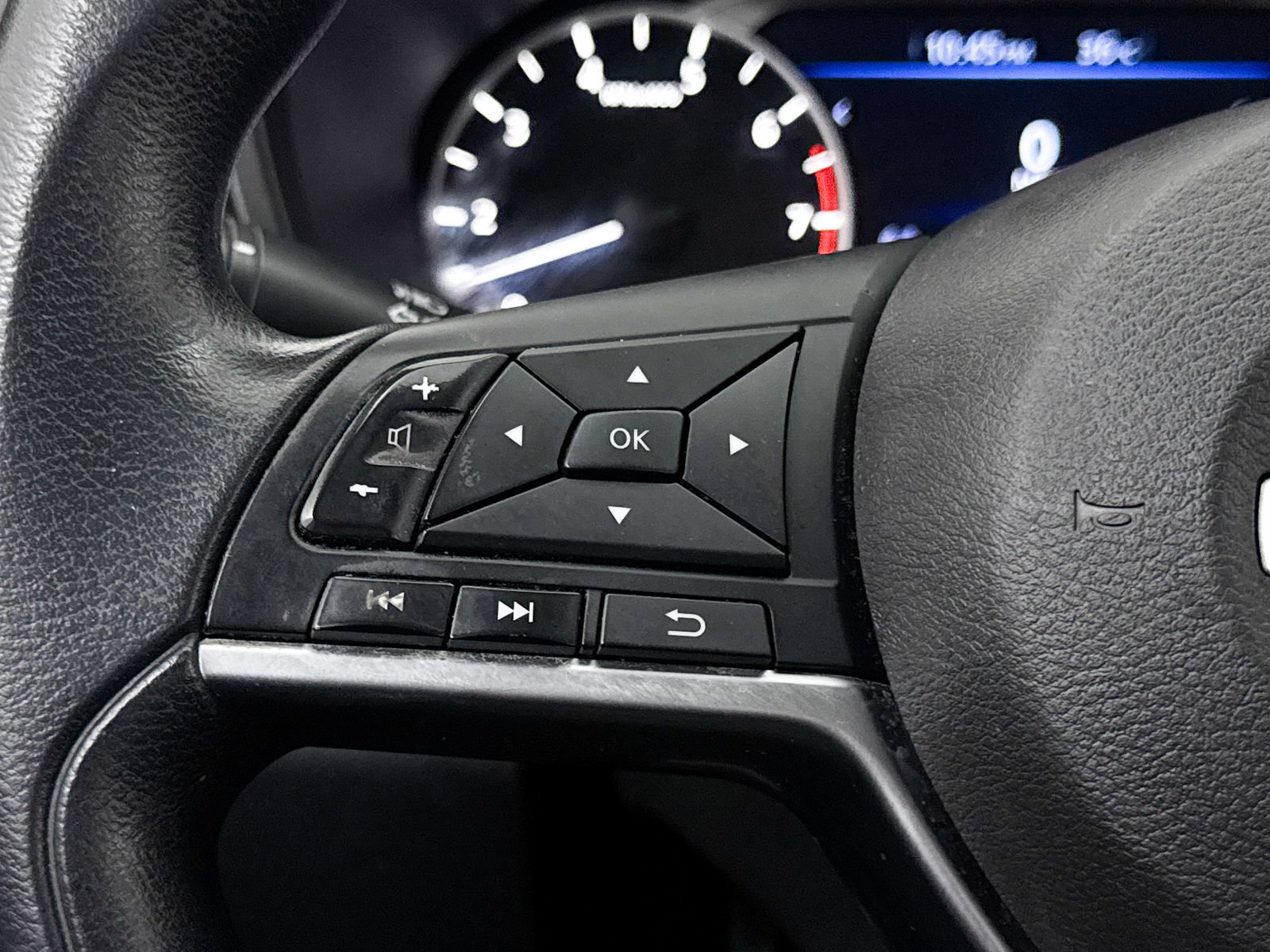 Used 2020 Nissan Altima 2.5 S FWD image 26