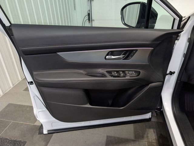 Used 2026 Nissan Murano SL image 13