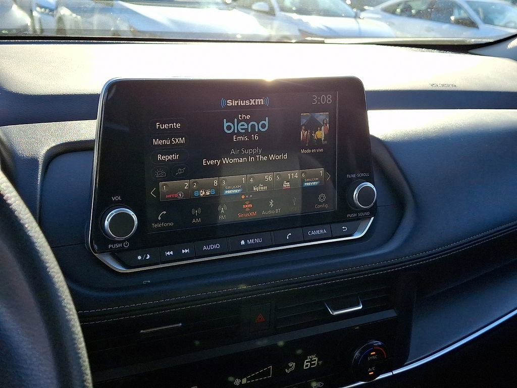 Used 2024 Nissan Rogue SV image 17