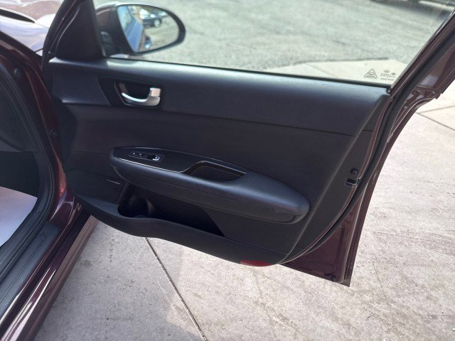 Used 2019 Kia Optima EX w/ EX Premium Package image 13