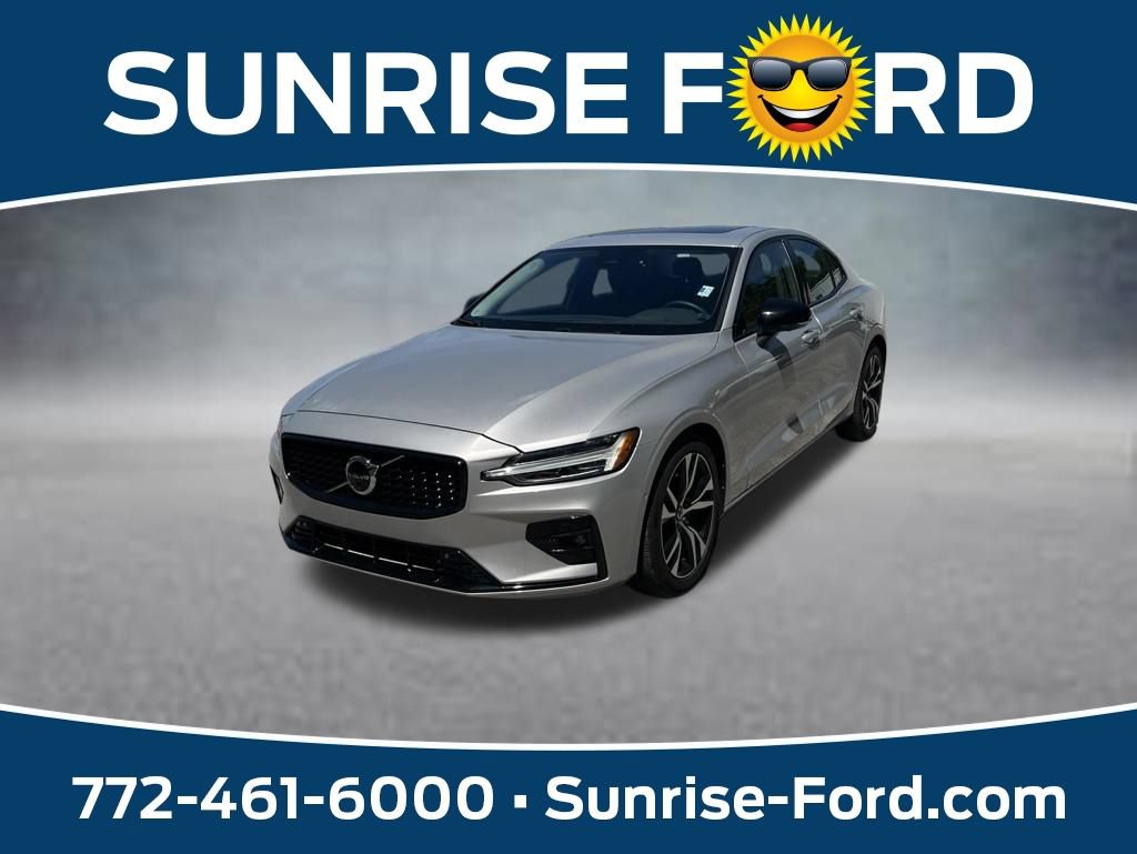 Used 2024 Volvo S60 B5 Plus AWD/4WD 360° Tour