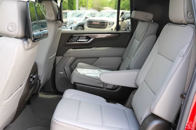 New 2026 GMC Yukon XL Elevation w/ Elevation Premium Package AWD/4WD image 17