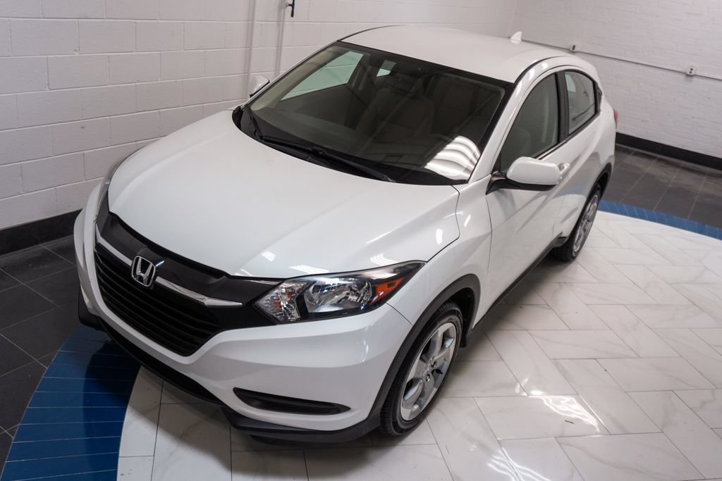 Used 2017 Honda HR-V LX image 34