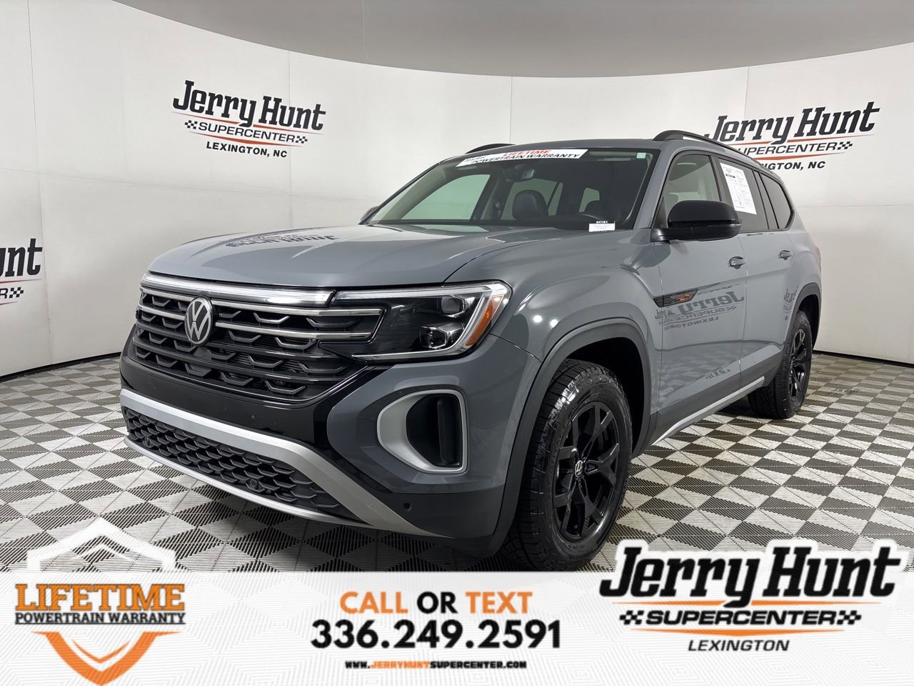 Used 2025 Volkswagen Atlas Peak Edition SE