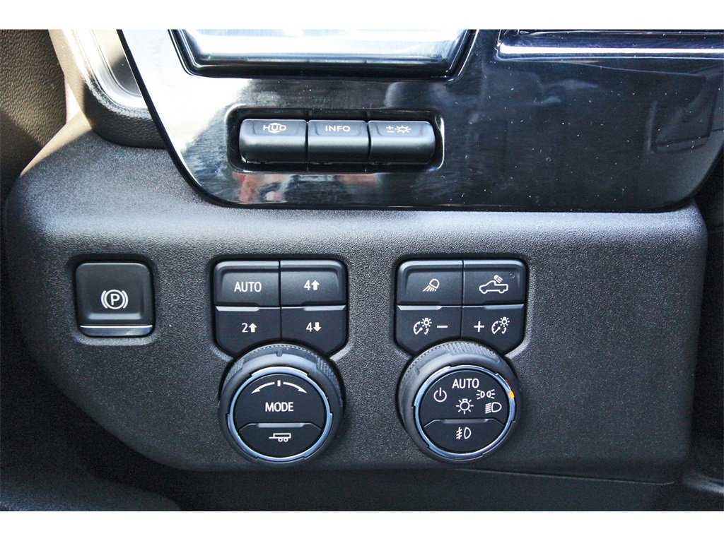 Used 2025 Chevrolet Silverado 1500 High Country w/ High Country Premium Package image 16