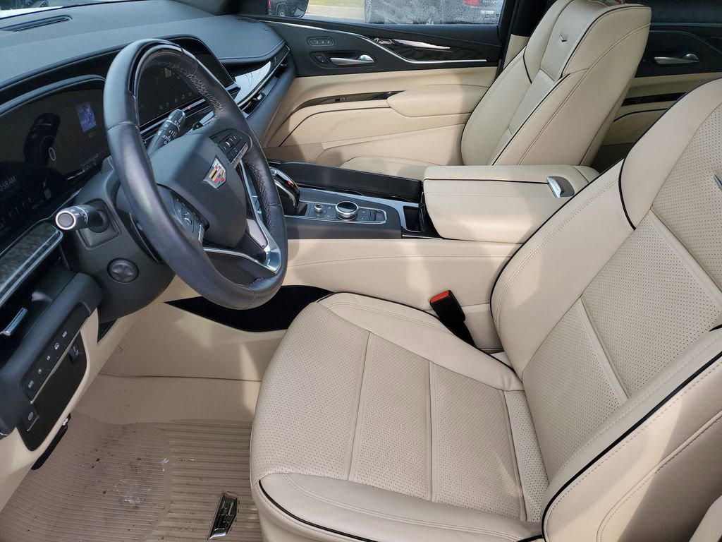 Certified 2024 Cadillac Escalade Premium Luxury w/ LPO, Floor Liner Package image 5