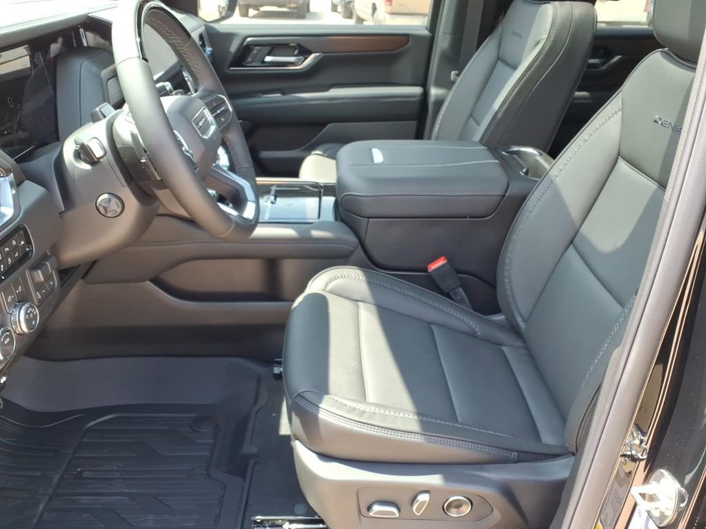 New 2026 GMC Yukon Denali image 15