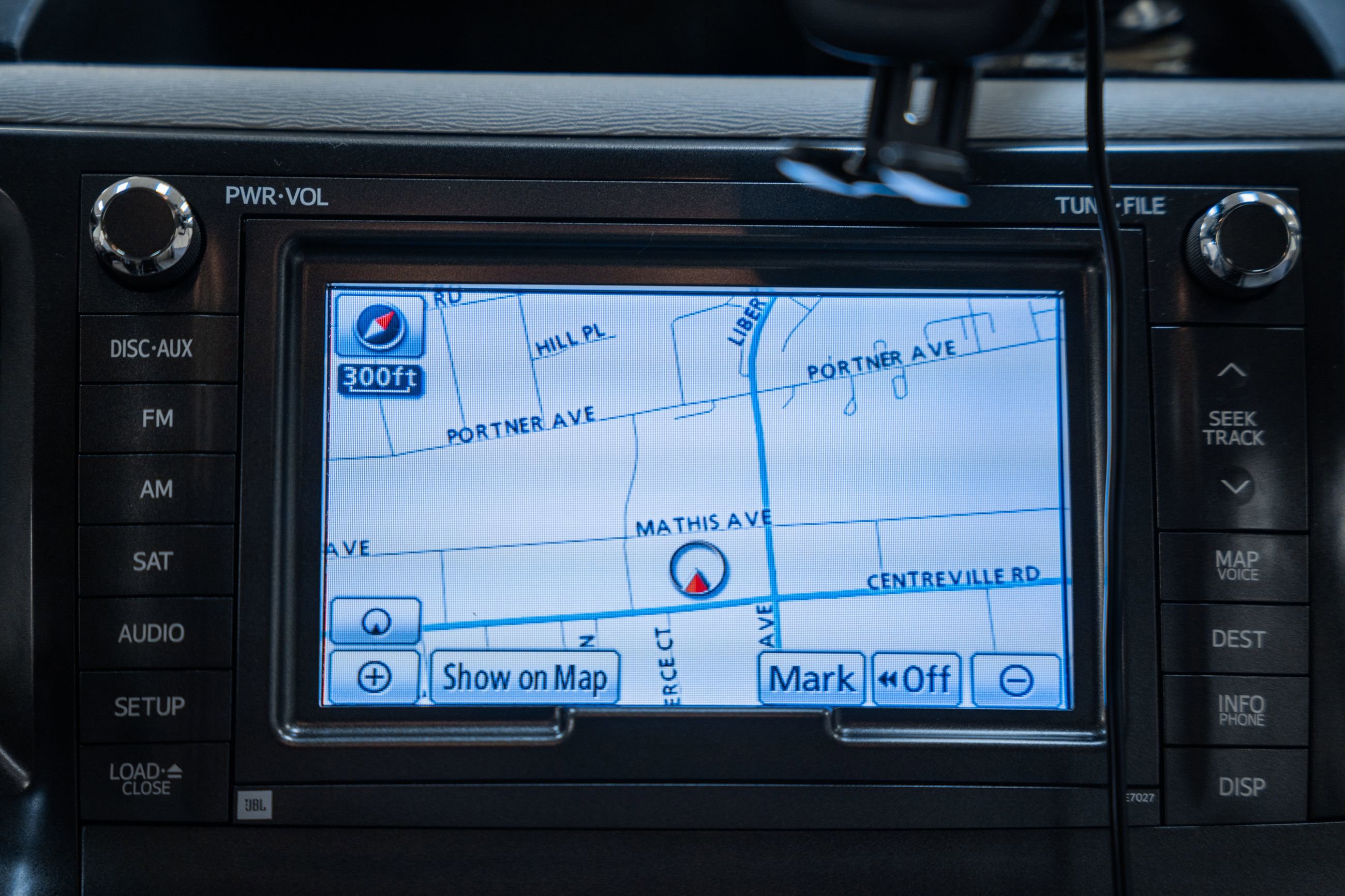 Used 2014 Toyota Sienna Limited image 29