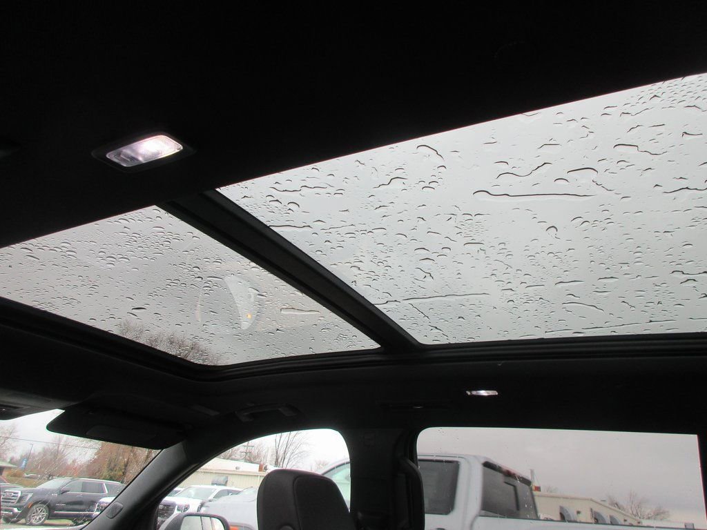 New 2026 GMC Acadia AT4 image 16