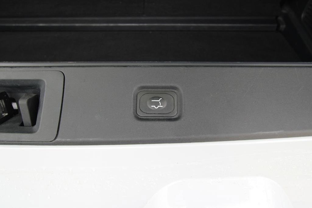 Used 2025 Ford Expedition Active image 45