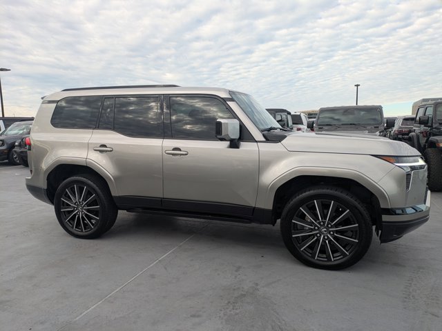 Used 2024 Lexus GX 550