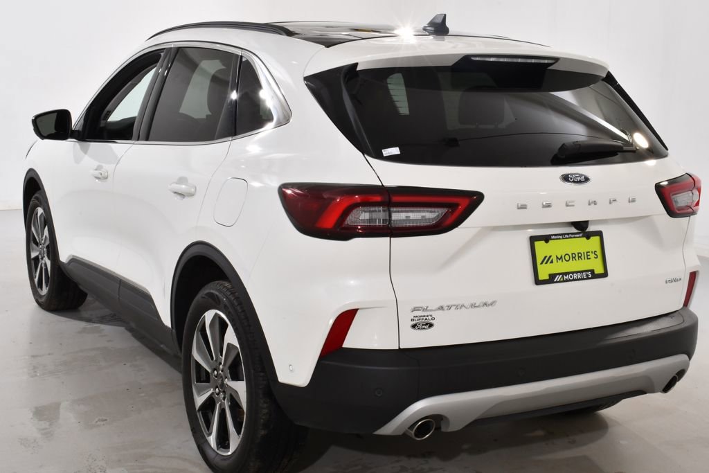 Used 2023 Ford Escape Platinum w/ Premium Technology Package image 14