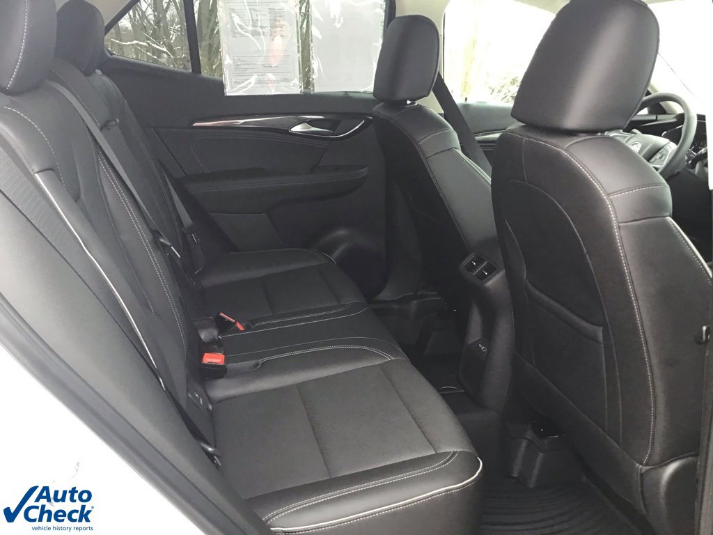 Used 2022 Buick Envision Essence w/ Safety Package image 16