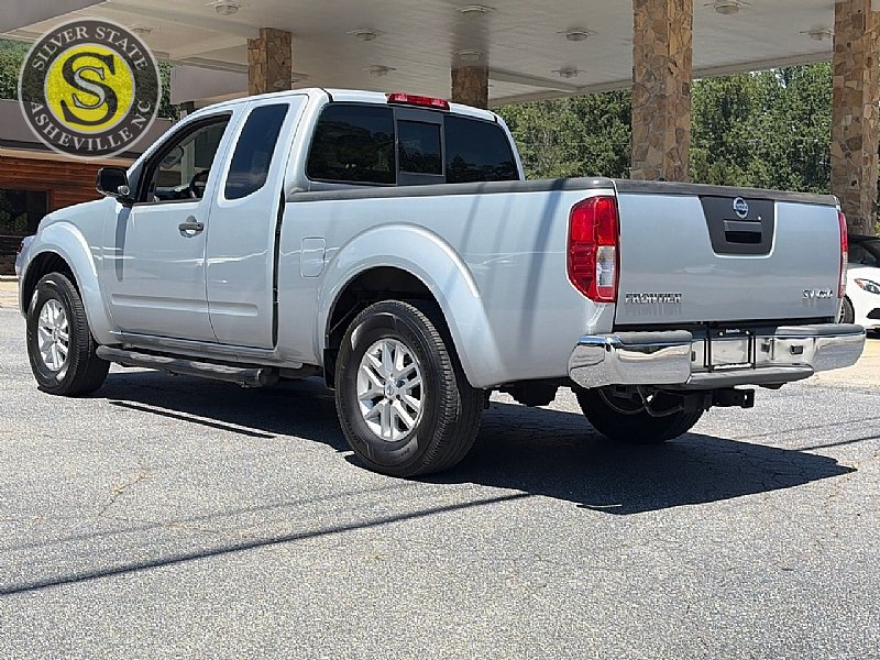 Used 2015 Nissan Frontier SV AWD/4WD image 4