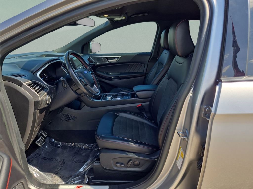 Used 2021 Ford Edge ST-Line image 10
