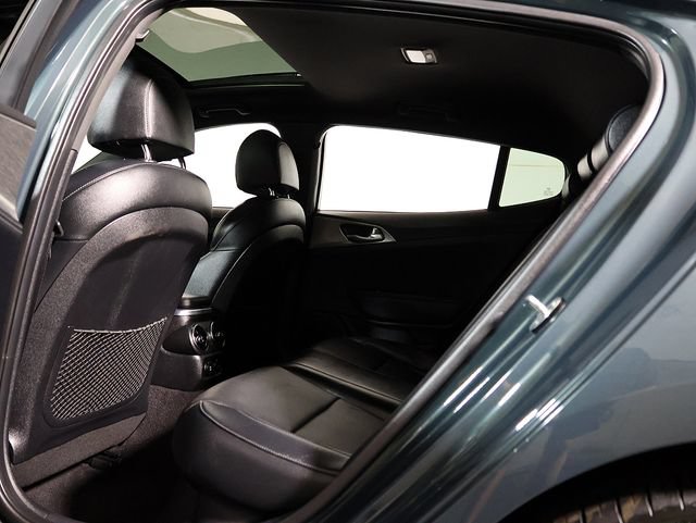 Used 2022 Kia Stinger GT1 AWD/4WD image 14