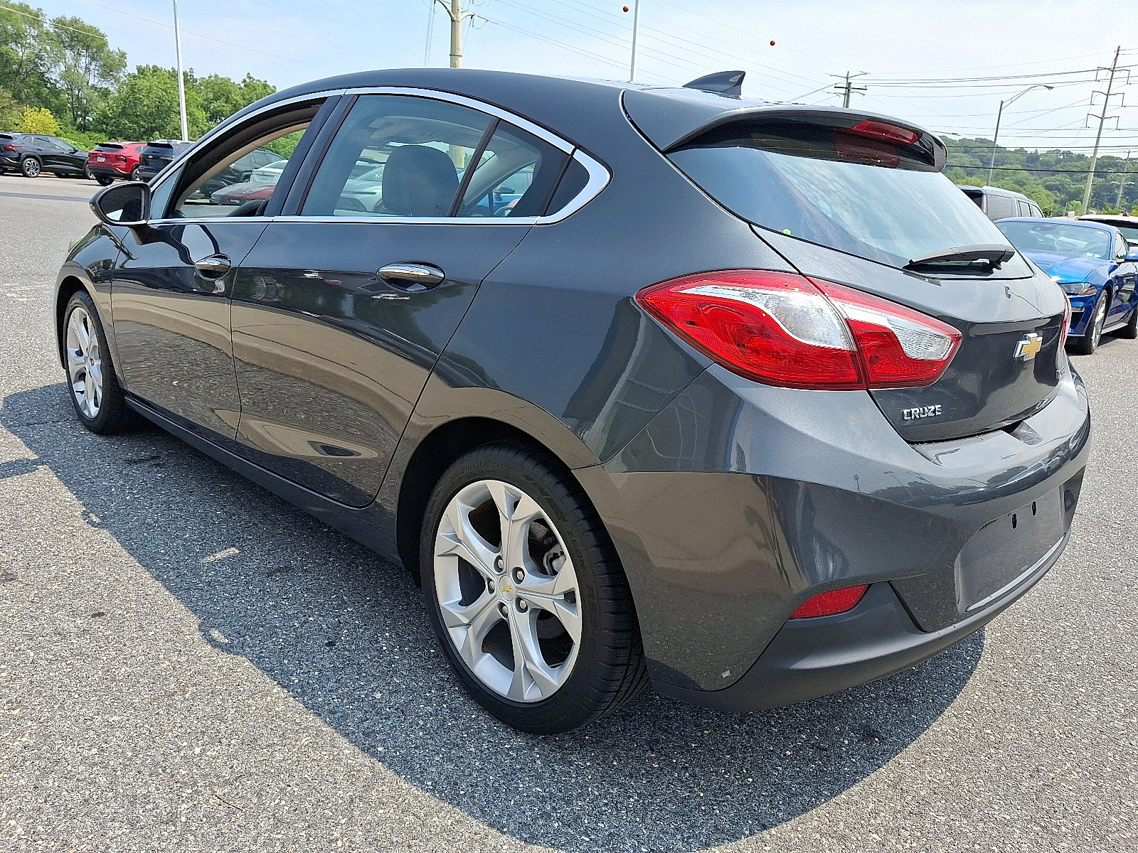 Certified 2017 Chevrolet Cruze Premier FWD image 5