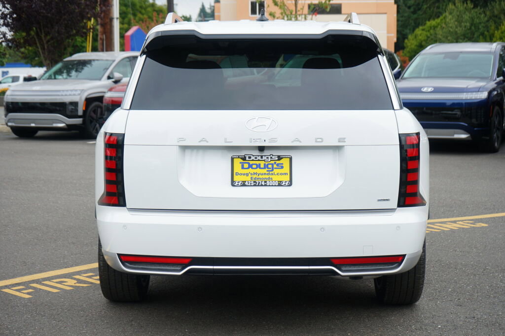 Used 2026 Hyundai Palisade Calligraphy image 5