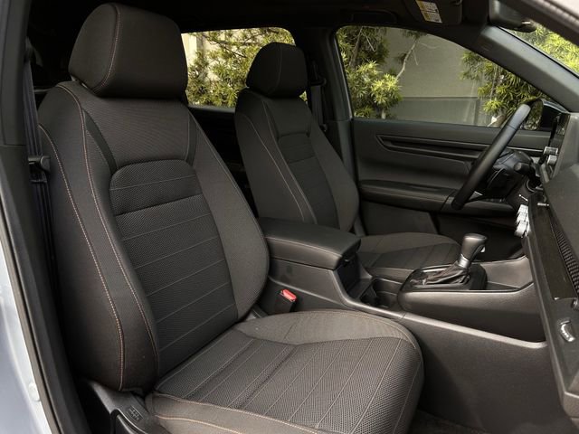Used 2025 Honda CR-V Sport image 29