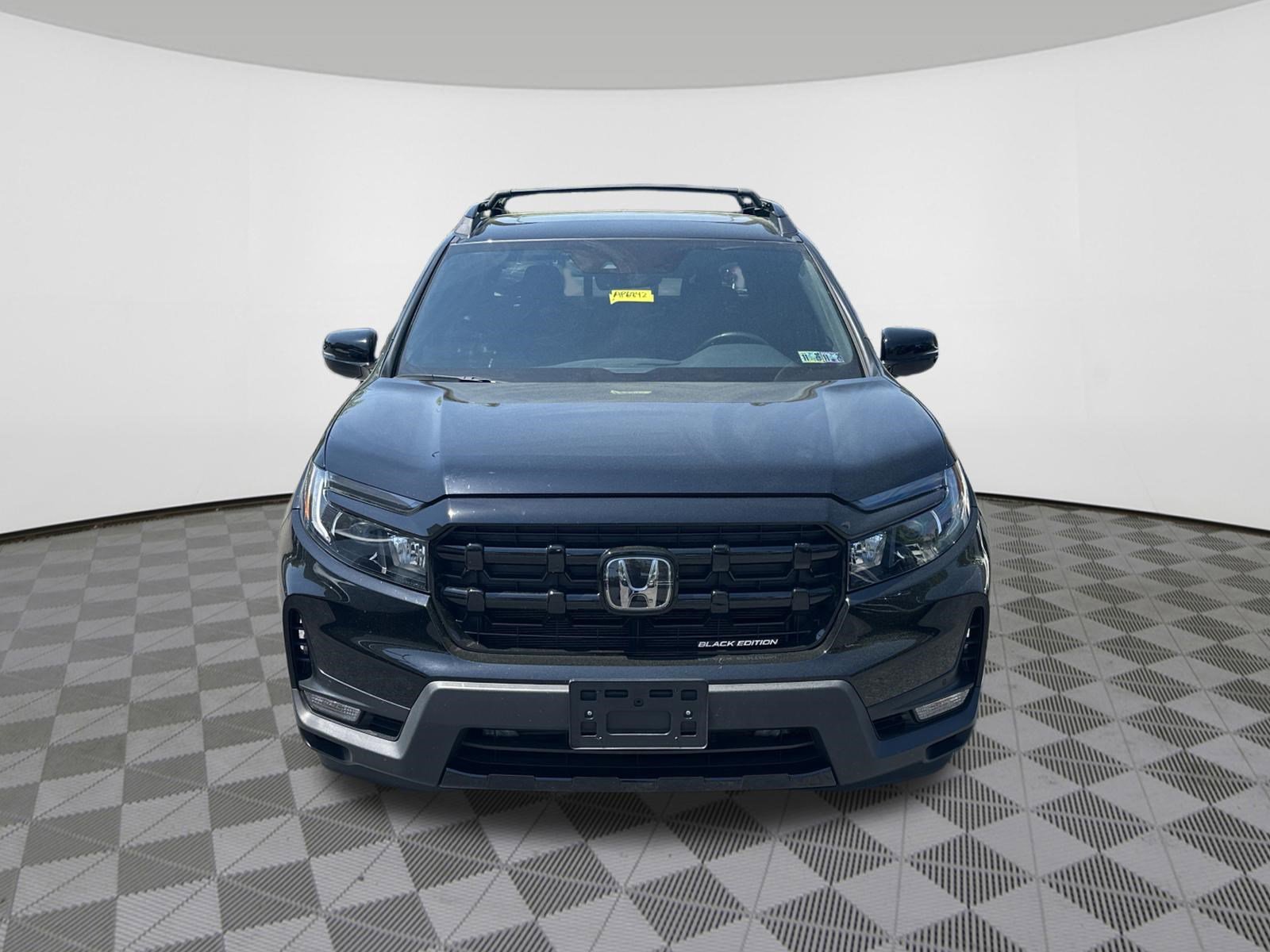 Used 2024 Honda Ridgeline Black Edition image 3