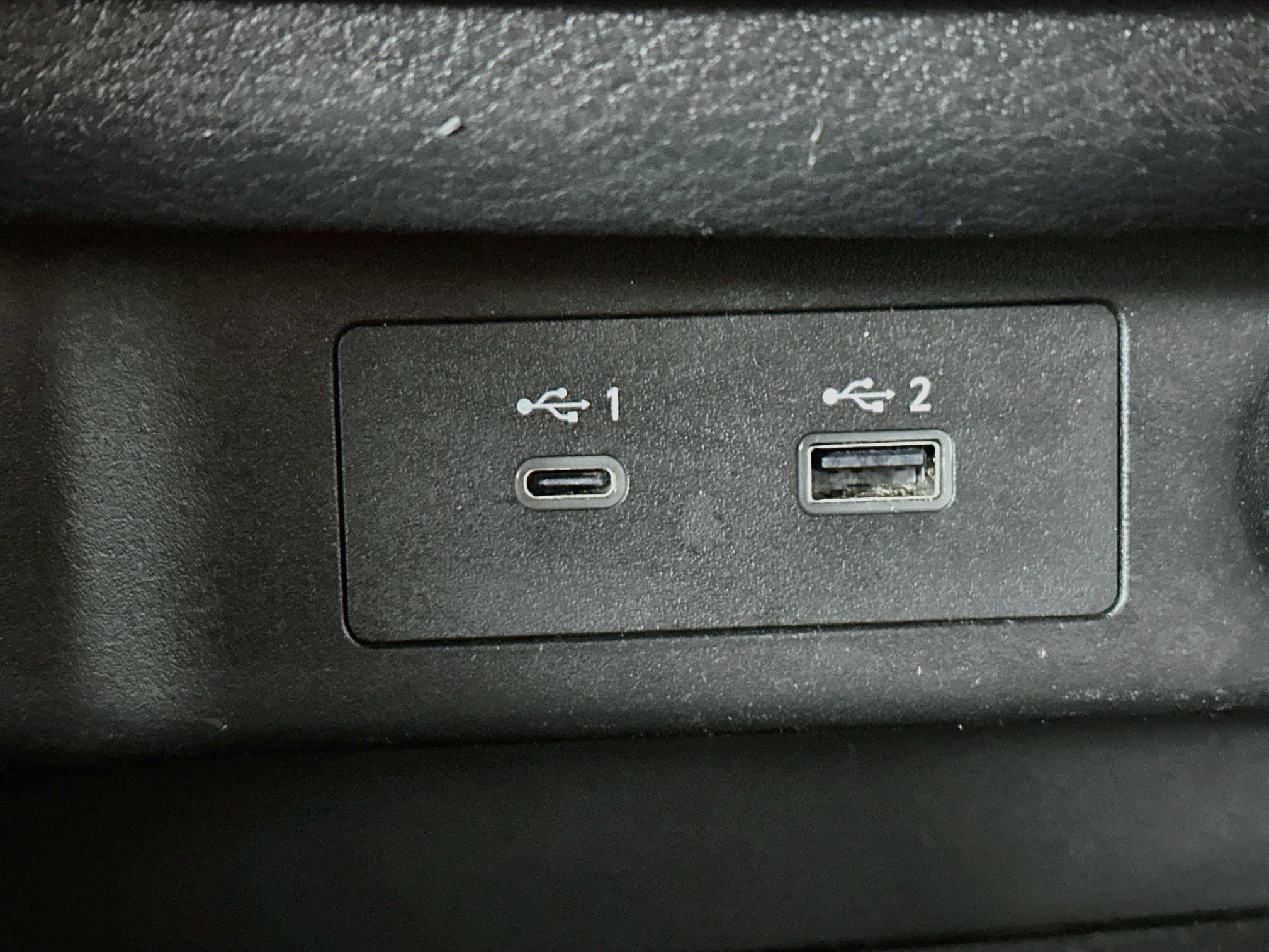 Used 2023 Nissan Rogue S FWD image 25