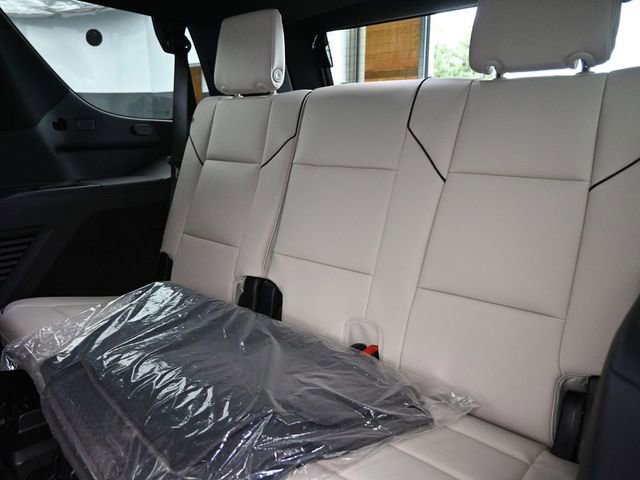 New 2026 Cadillac Escalade Sport w/ Touring Package image 14