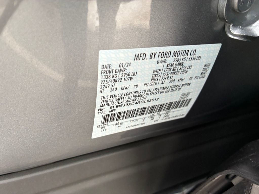 Used 2024 Lincoln Aviator Black Label image 28