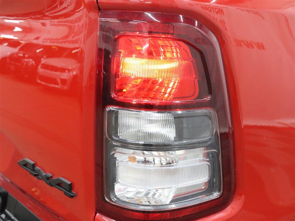 Used 2021 RAM 1500 Big Horn AWD/4WD image 13