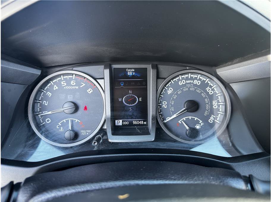 Used 2016 Toyota Tacoma TRD Sport AWD/4WD image 20