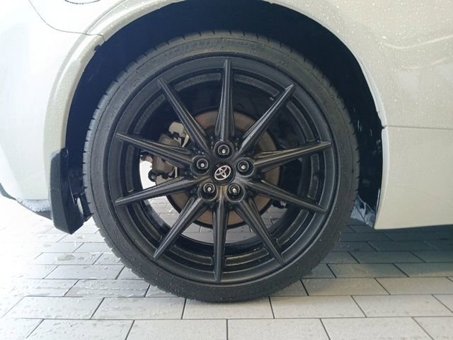 Used 2024 Toyota GR86 Premium RWD image 12