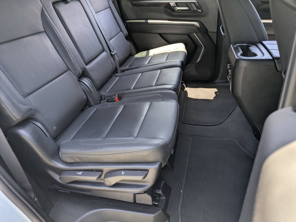 Used 2025 Chevrolet Tahoe LT AWD/4WD image 27