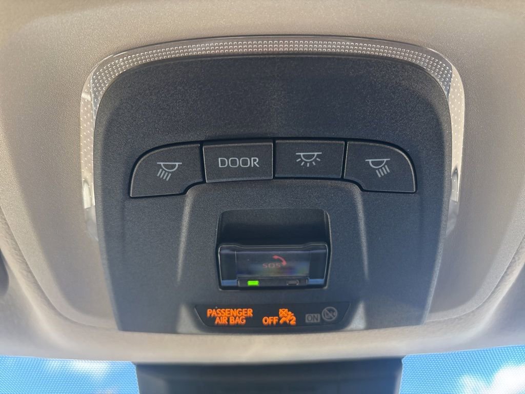 Used 2024 Toyota Corolla LE image 30