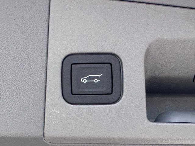 New 2026 Cadillac XT5 Premium Luxury image 34