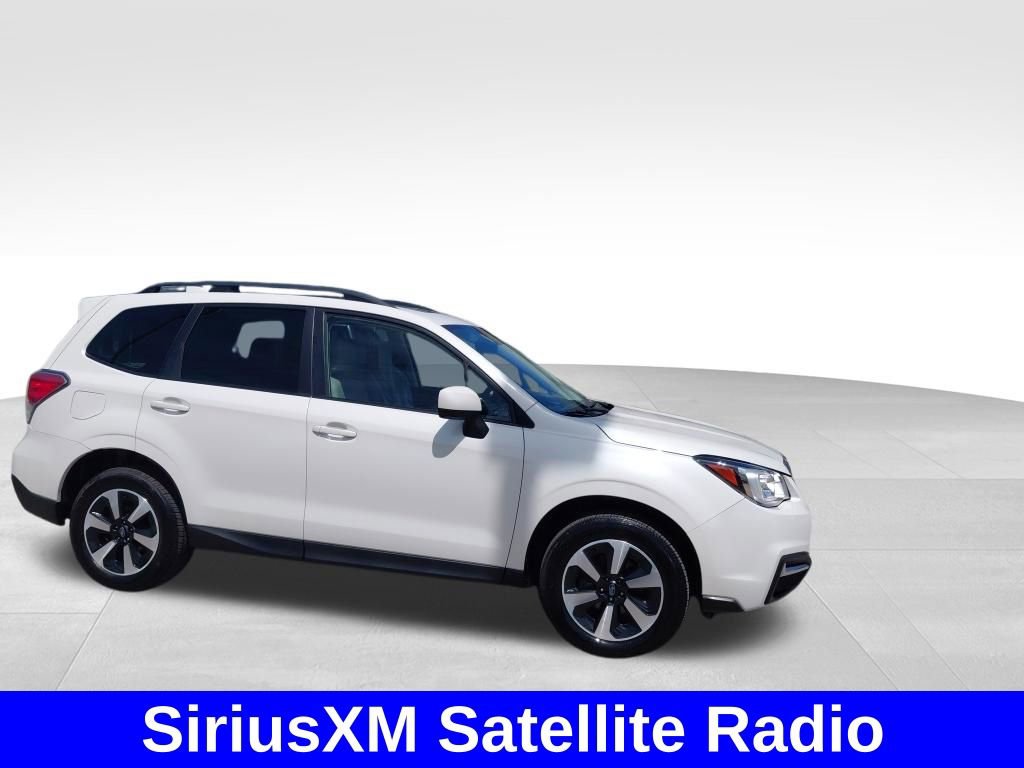 Used 2017 Subaru Forester 2.5i Premium AWD/4WD image 6