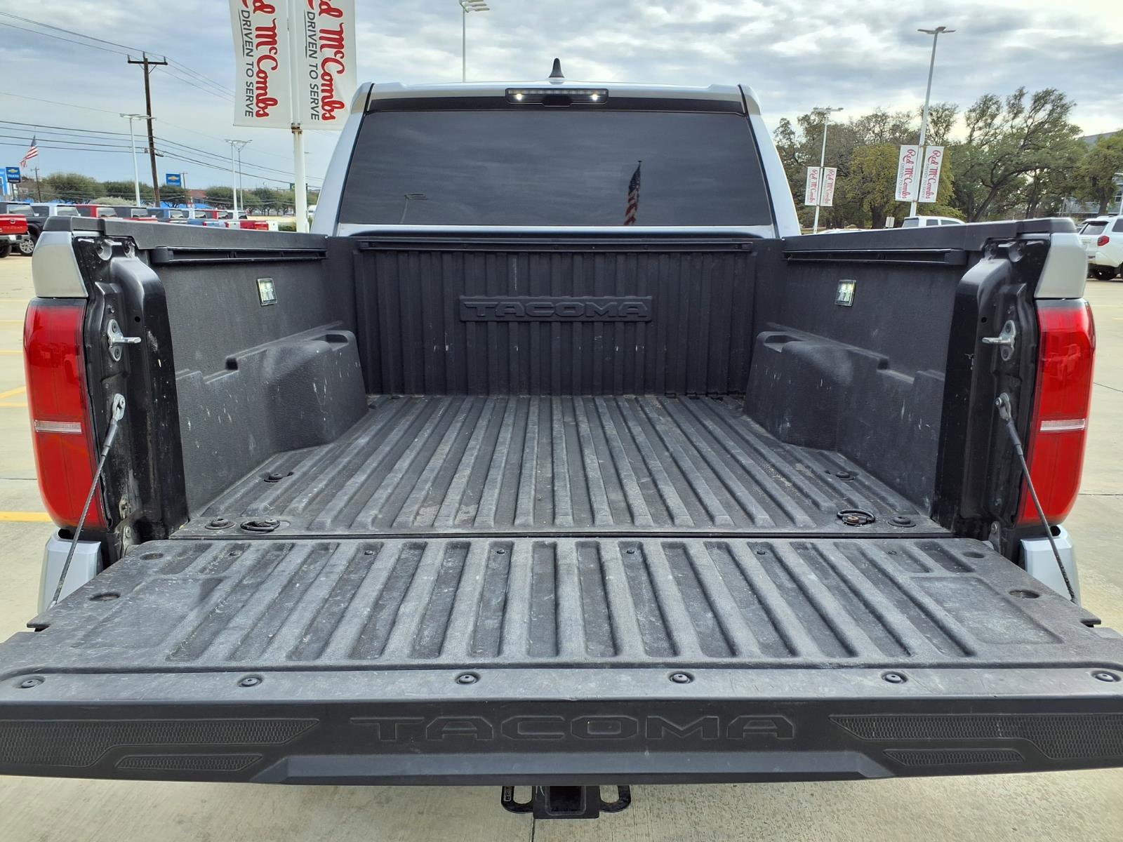 Used 2024 Toyota Tacoma TRD Sport image 11