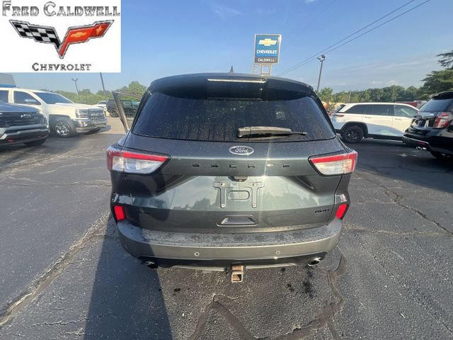 Used 2022 Ford Escape SEL w/ SEL Stealth AWD Package image 38