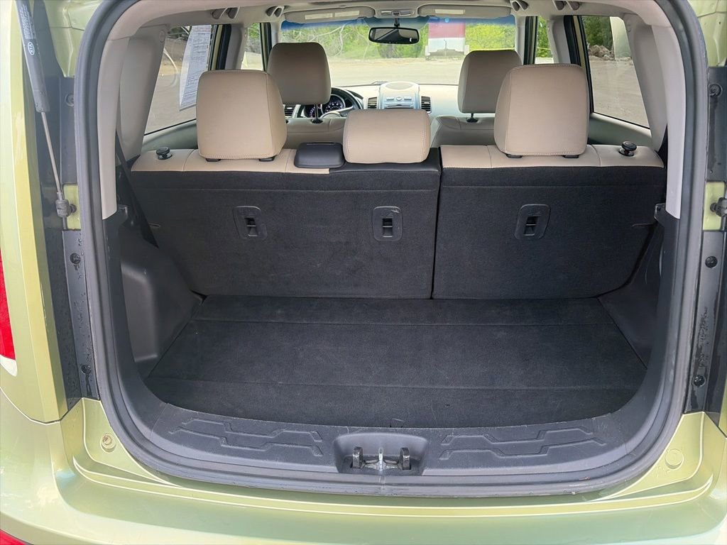 Used 2013 Kia Soul ! w/ Premium Pkg FWD image 14