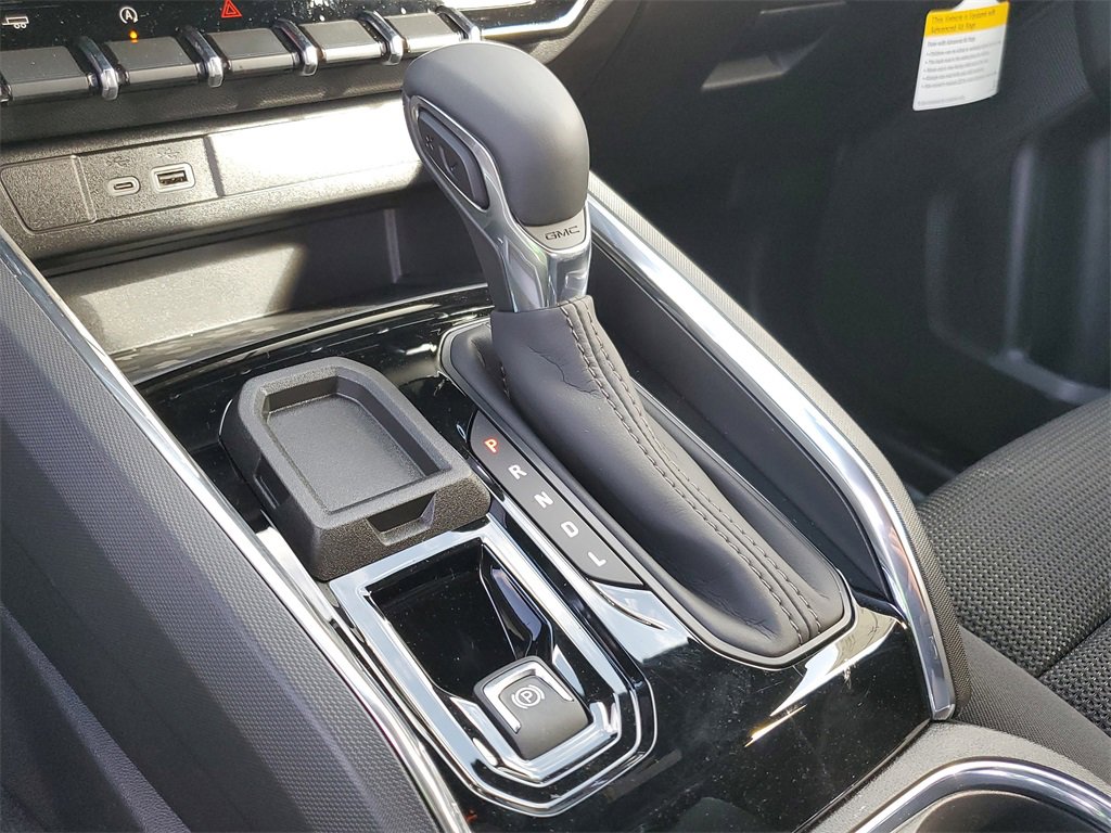 New 2026 GMC Canyon Elevation w/ Convenience Package image 18