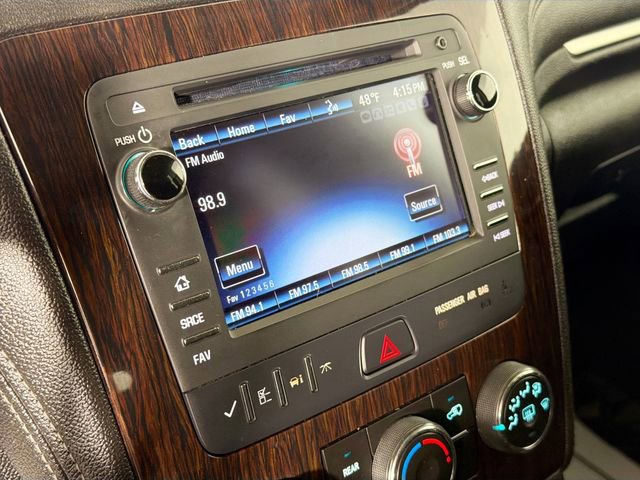 Used 2017 Chevrolet Traverse LT w/ Style and Technology Package AWD/4WD image 14