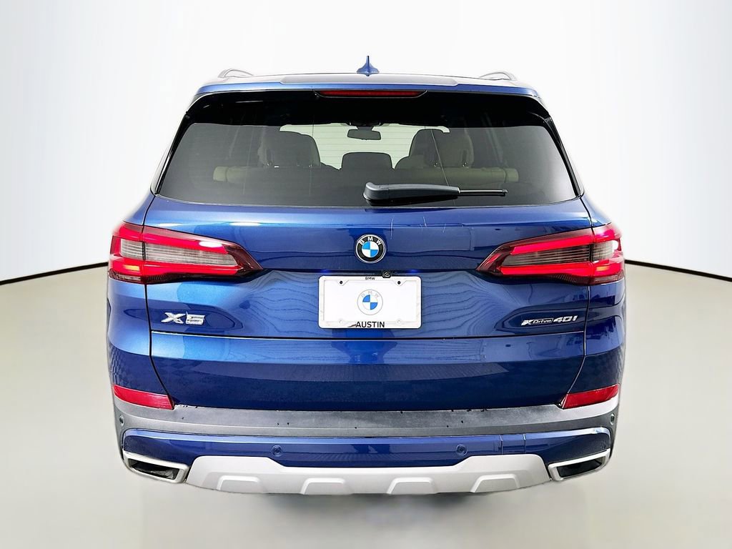 Certified 2022 BMW X5 xDrive40i w/ Luxury Seating Package image 6