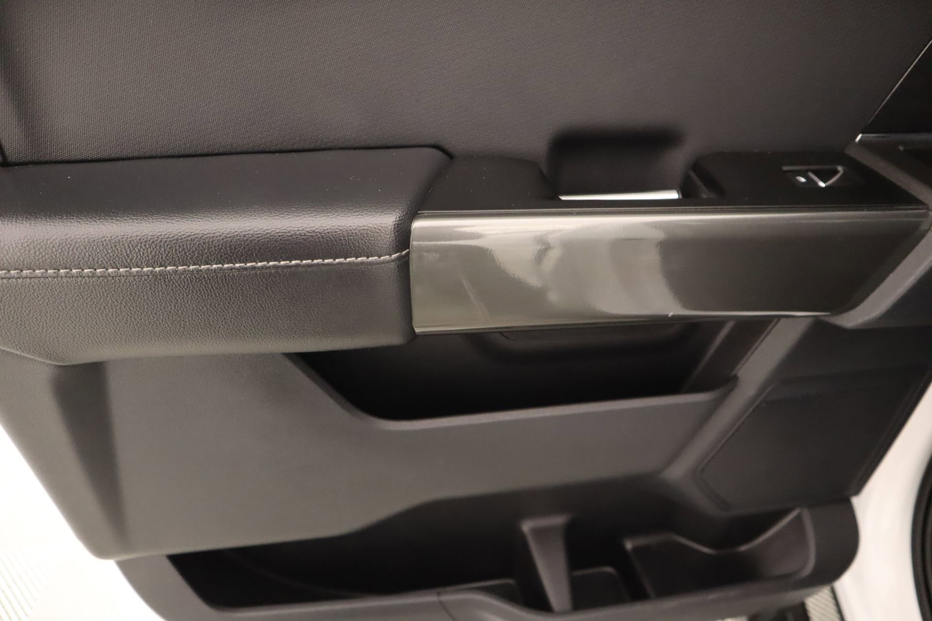 Used 2023 Ford F150 XLT w/ Equipment Group 302A High image 18