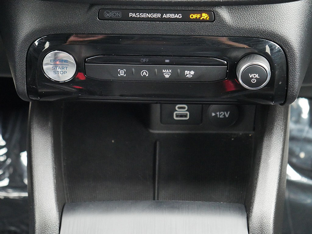 Used 2024 Ford Escape ST-Line w/ Tech Pack #1 AWD/4WD image 23