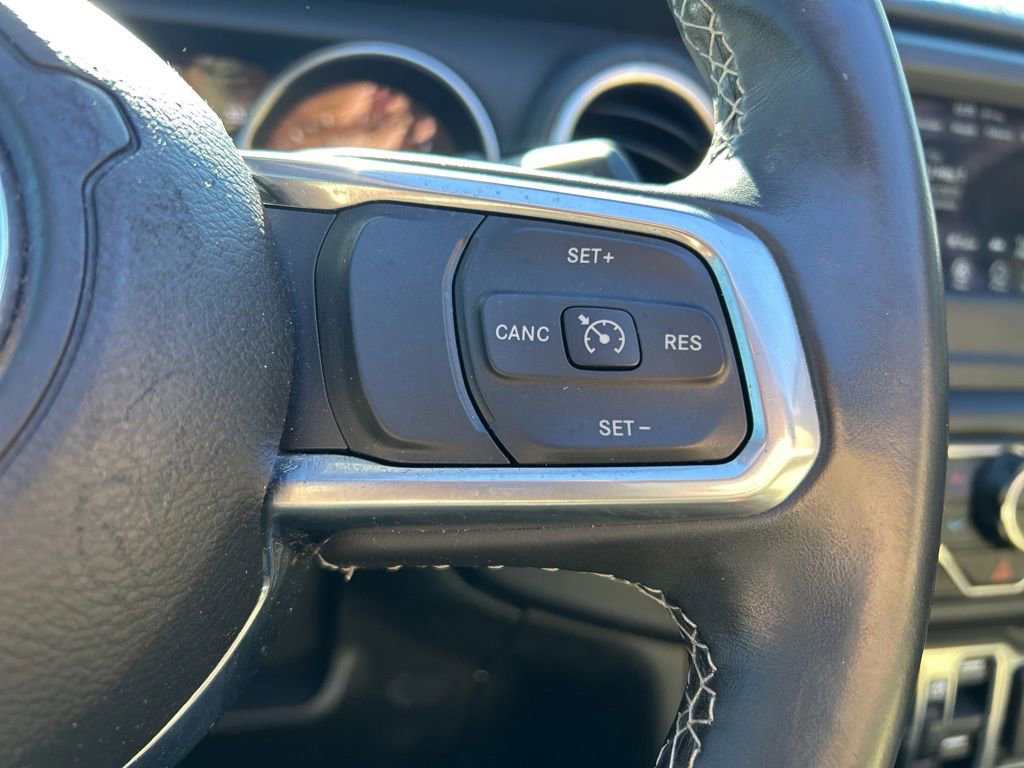 Used 2019 Jeep Wrangler Unlimited Sahara w/ Safety Group image 26