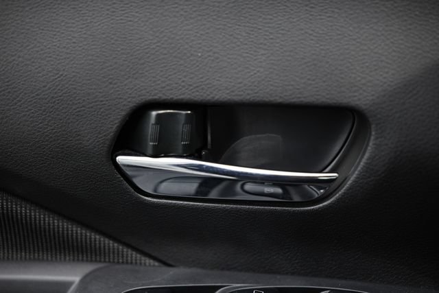 Used 2024 Nissan Kicks SV FWD image 15