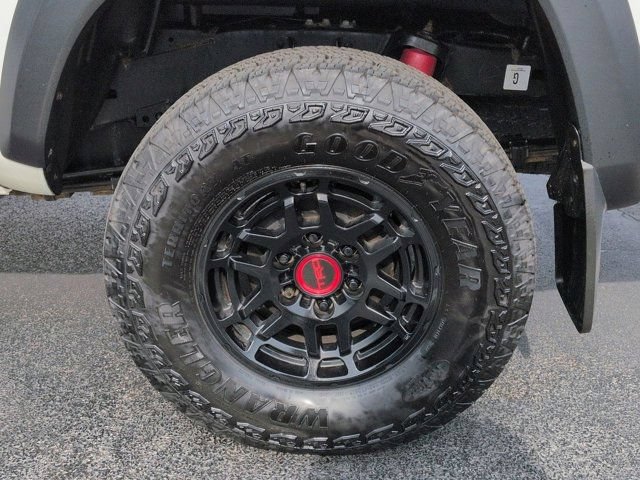 Certified 2022 Toyota Tacoma TRD Pro AWD/4WD image 7