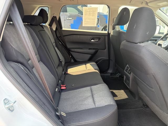 Used 2024 Nissan Rogue SV AWD/4WD image 26