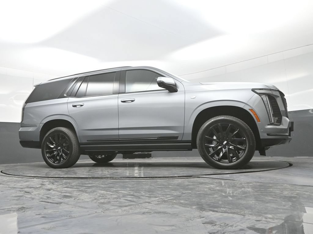 New 2026 Cadillac Escalade Sport w/ LPO, ONYX Package AWD/4WD image 30