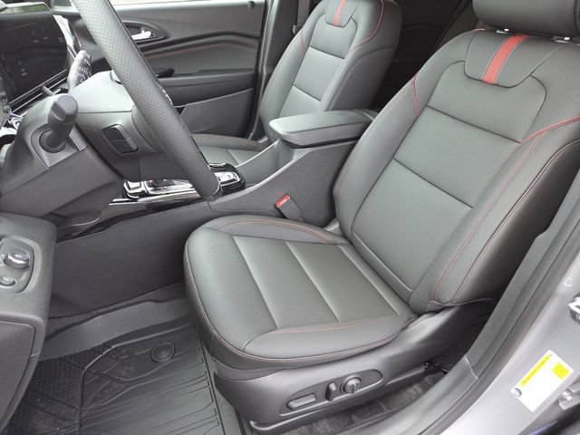 New 2026 Chevrolet Trax RS w/ Driver Confidence Package FWD image 32