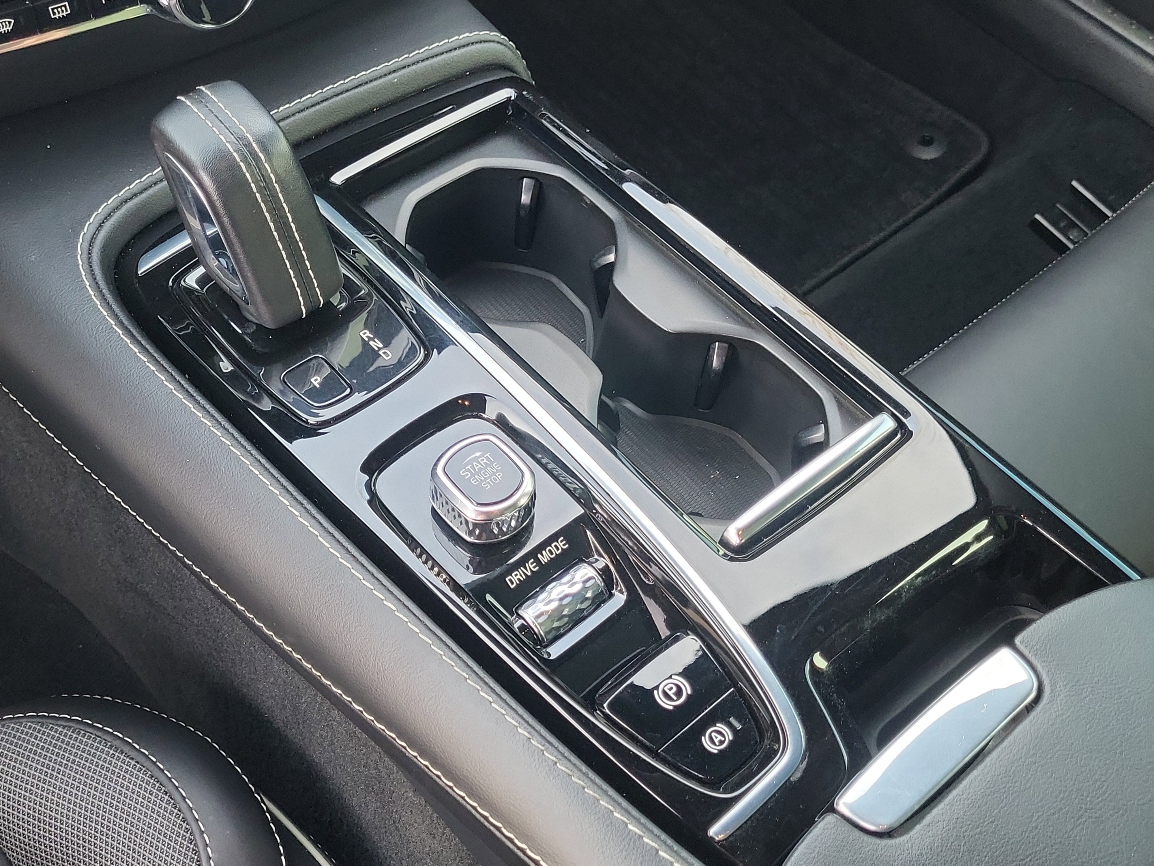 Certified 2021 Volvo V60 T8 Polestar image 22